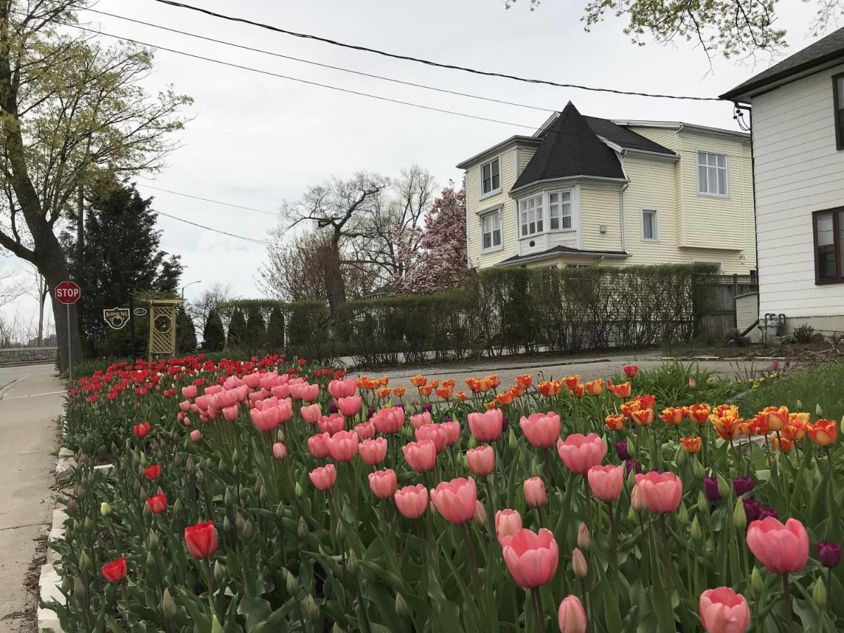 Bedham Hall Niagara Falls